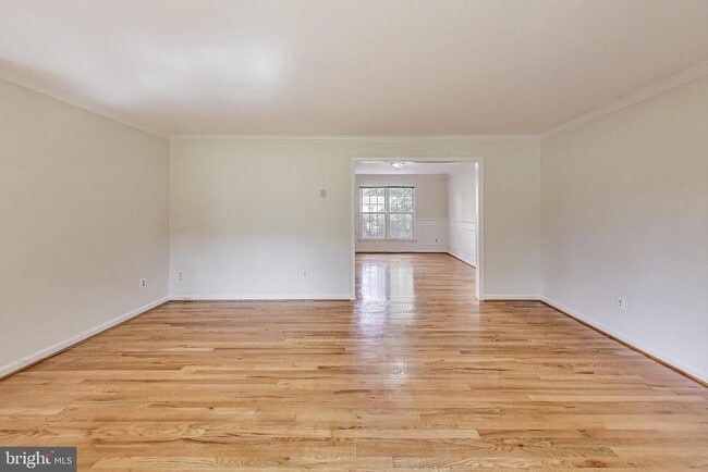 Photo - 10323 Snowpine Way