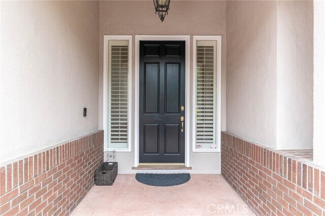 Photo - 562 Ravensbury St