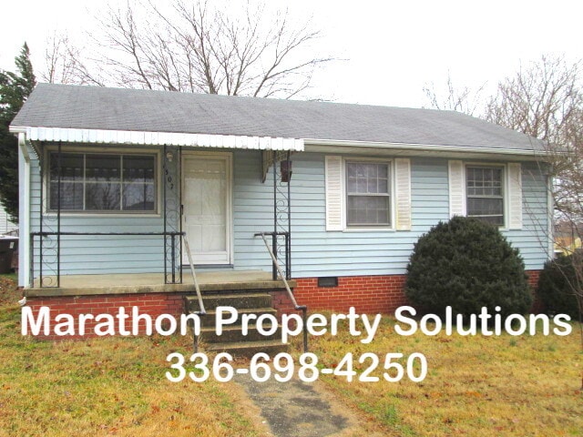 Photo - 1307 Vine St House