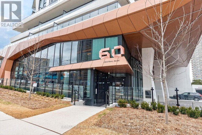 Photo - 60 Central Park Roadway Unité 2404
