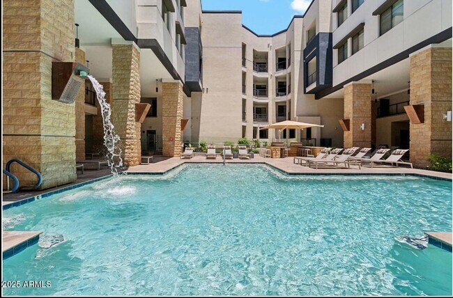 Photo - 15501 N Dial Blvd Unidad A1