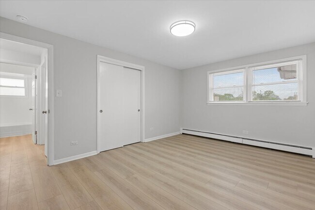 Photo - 14121 S Stewart Ave Unit 3E