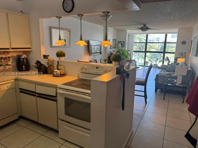 Photo - 200 Leslie Dr Unidad 317