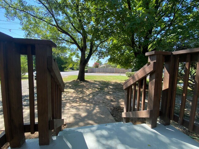 Photo - North Nashville 4 bedroom/2 bath brick ran...