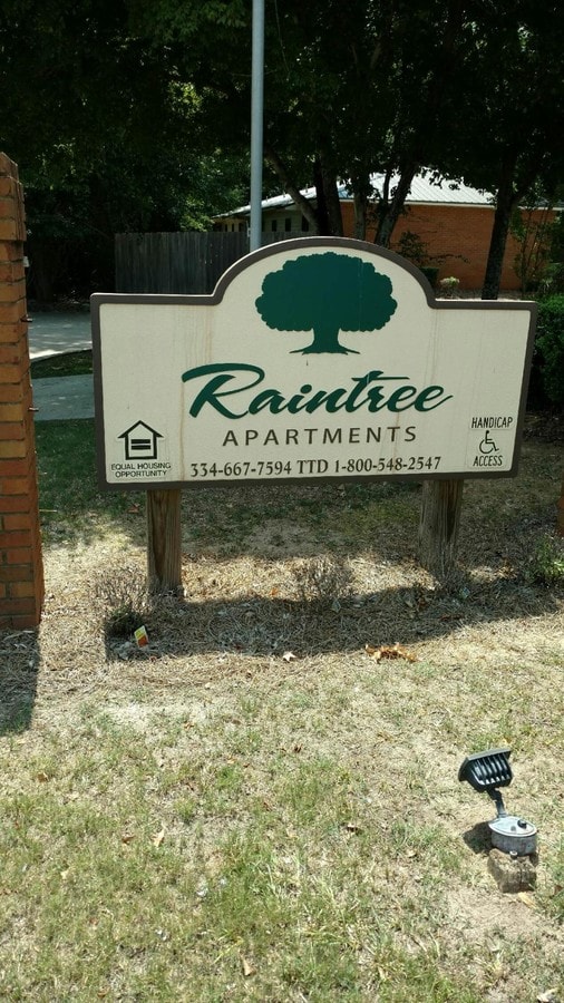 Raintree Apartments - Raintree Apartments