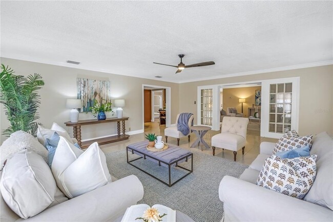 Photo - 2267 Heron Cir