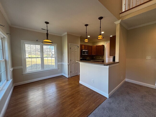 Photo - 181 New Hampshire Ct