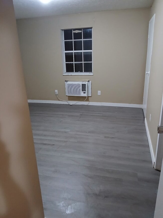 Photo - 204 N Warren St Unit 2