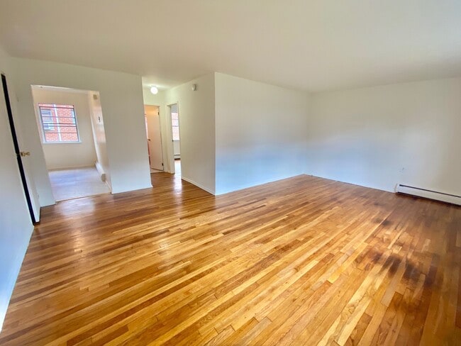 Photo - Florence Apartments