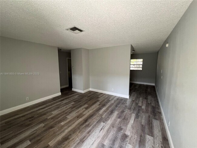 Photo - 37 SE 15th St Condo Unit 2
