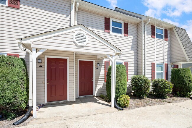 Cedar Chase Apartments