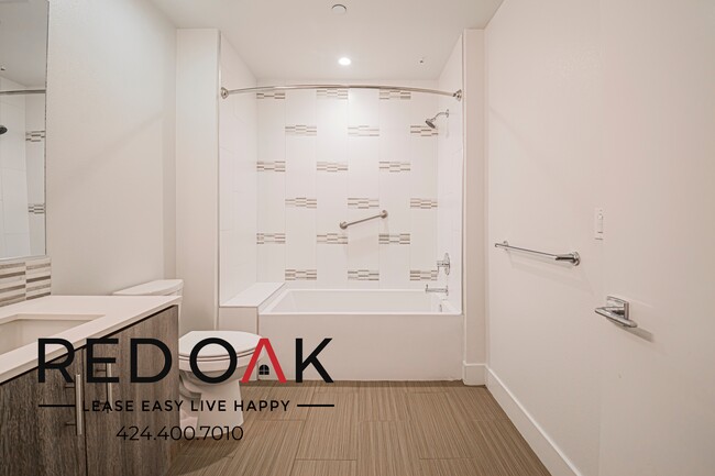 Photo - 1331 W 7th St Unidad 504