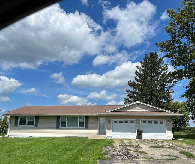 3 Bedroom, 2 Bath Single Family Home in St... - 3 Bedroom, 2 Bath Single Family Home in St...