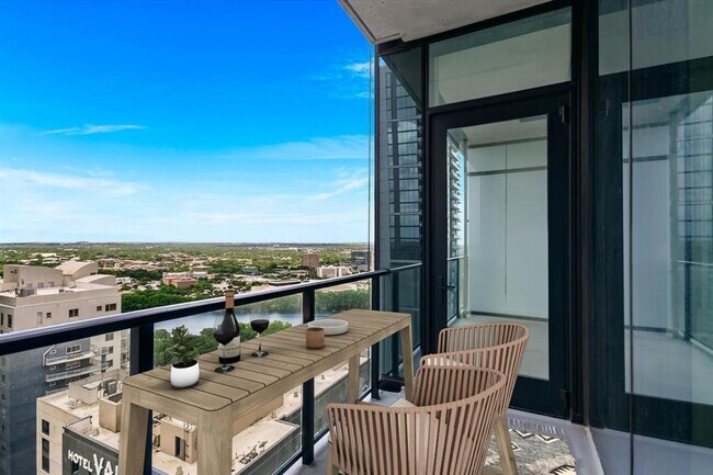 Photo - 610 Davis St Condo Unit #2404