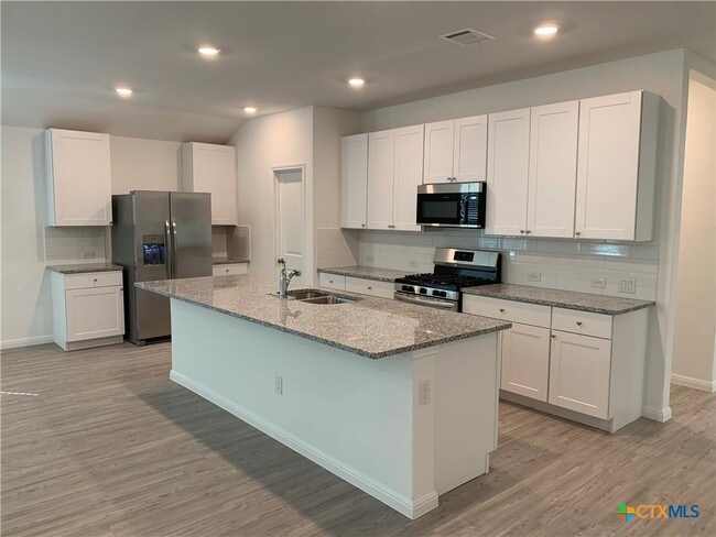 Photo - 458 Fairy Duster Dr