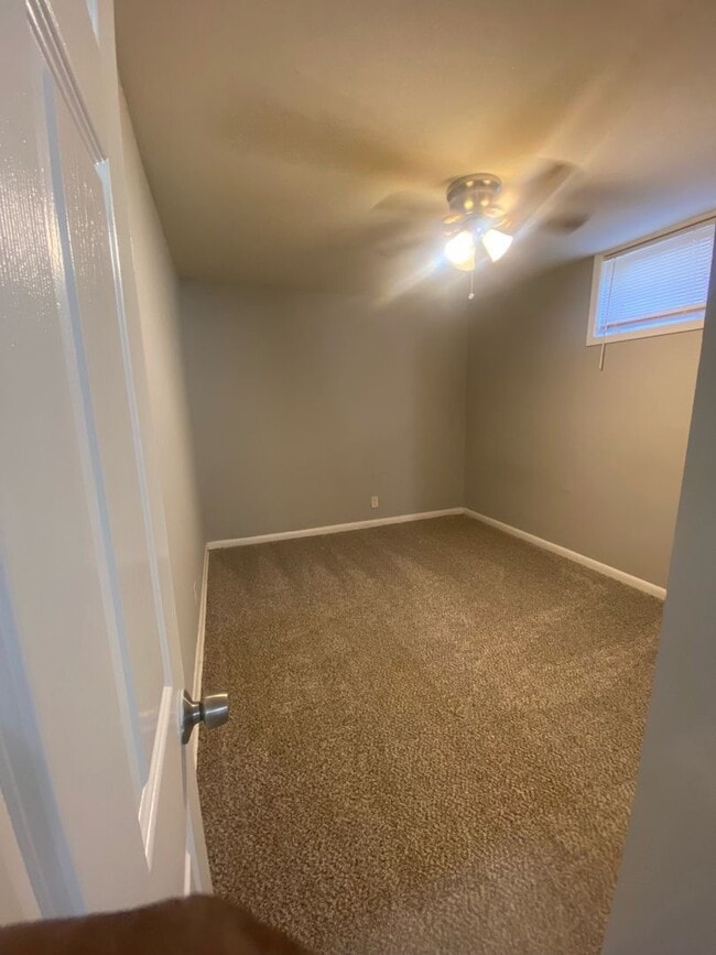 Photo - Jefferson Park Gem (2 Bedroom Available Now) Unit 4