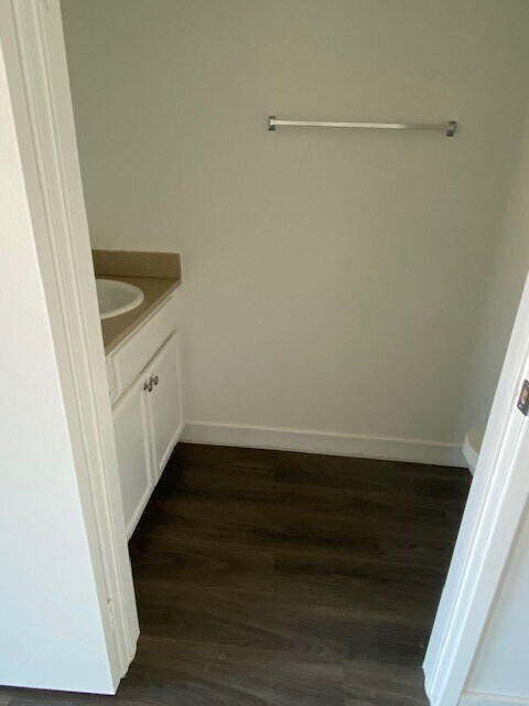 Photo - Empire Villa Apartments