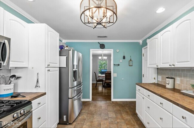 Photo - 3634 Madison Park Blvd