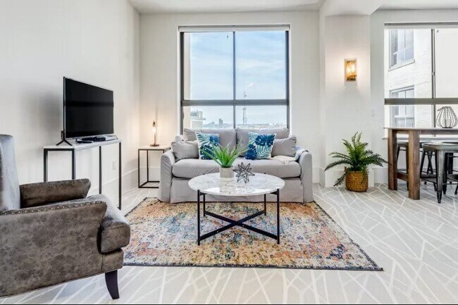 Photo - USNB Apartments