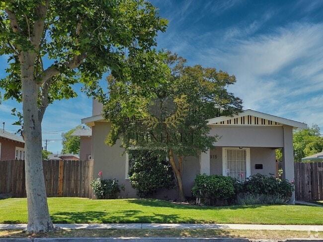 Building Photo - 915 N Harrison Ave Rental