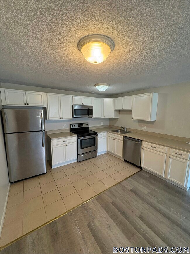 54 Mill St Unit 6