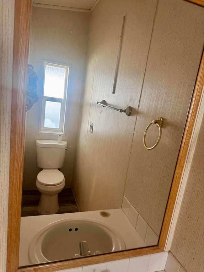 Photo - 3 bedroom 2.5 bath home with fenced yard and garage