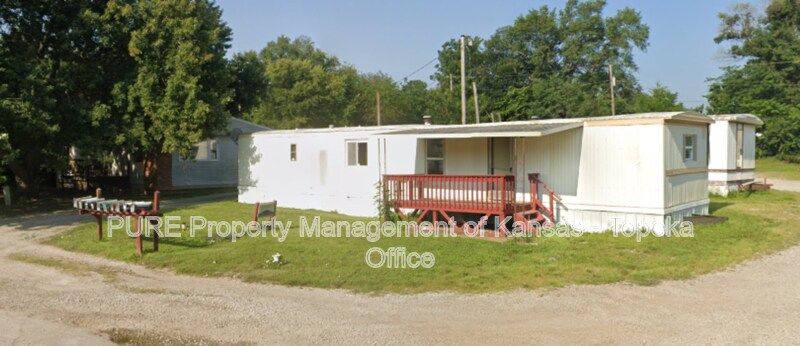Photo - 1208 Oak St