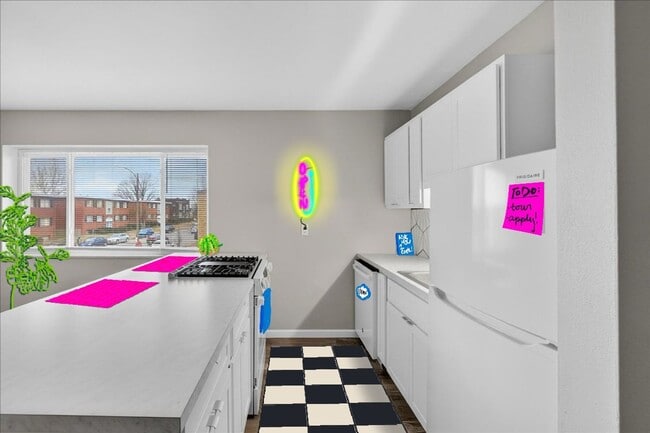 Building Photo - G-Unit Unit 3530-G