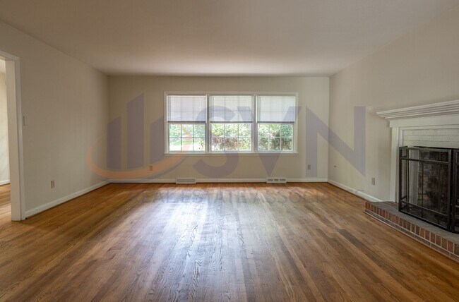 Photo - 6-Bedroom Home with Finished Basement