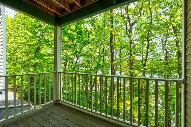 3 Country Club Dr Unit 103