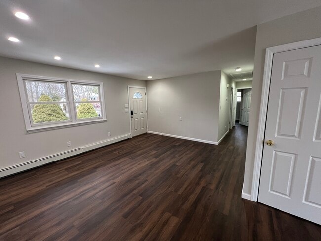 Photo - 30 Somerset Ave