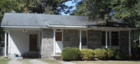 Building Photo - 3008 S Elm St