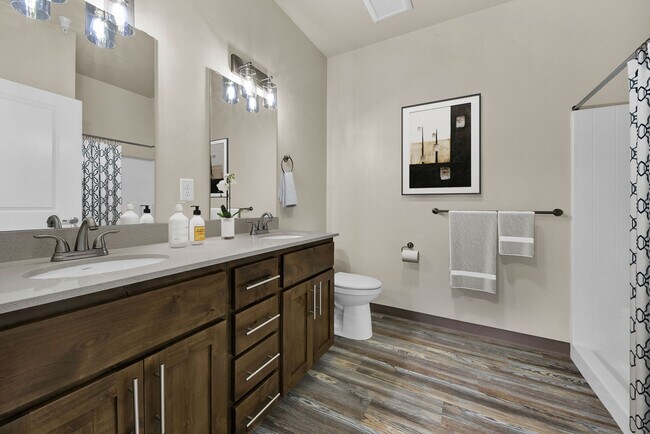 Photo - Four Points Retreat