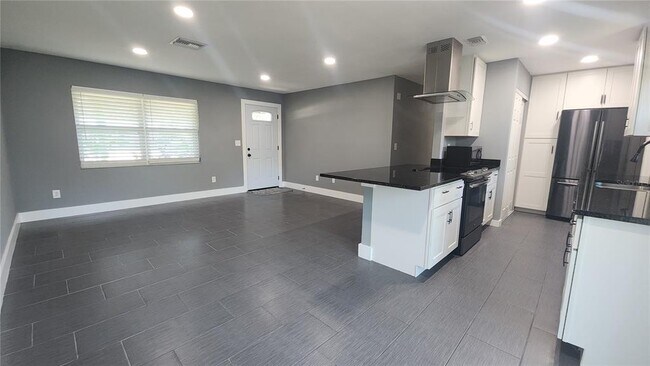 Photo - 55 Deltona Blvd