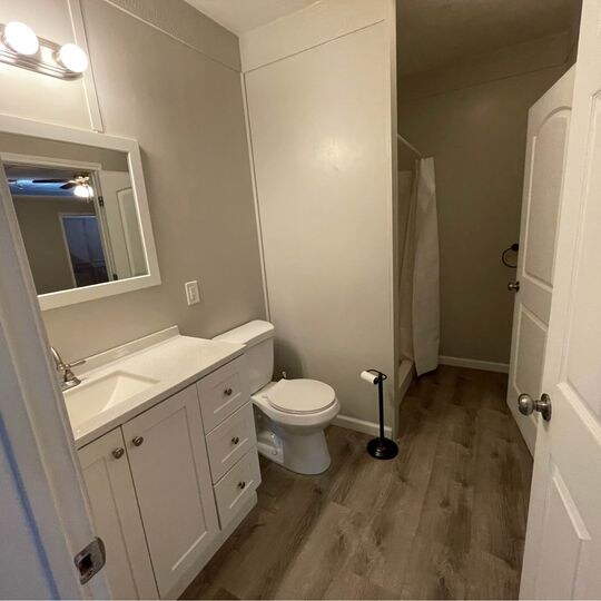 Photo - 2124 Polly Ln