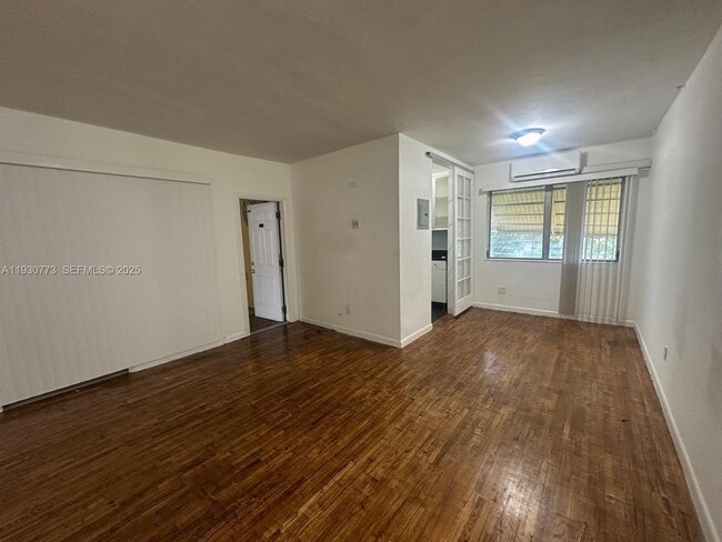 Photo - 17051 NE 23rd Ave Unit 2E