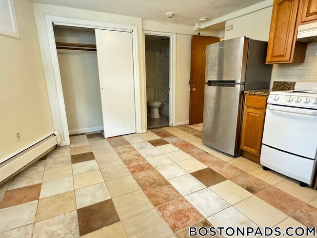 Photo - 10 Wait St Unit B1