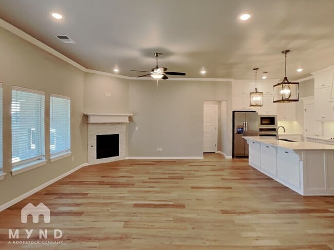 Photo - 8316 Lambert Wy