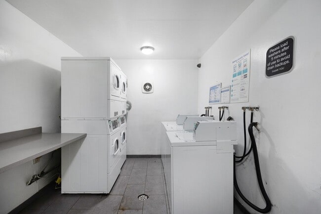 Photo - 7244 Hillside Ave