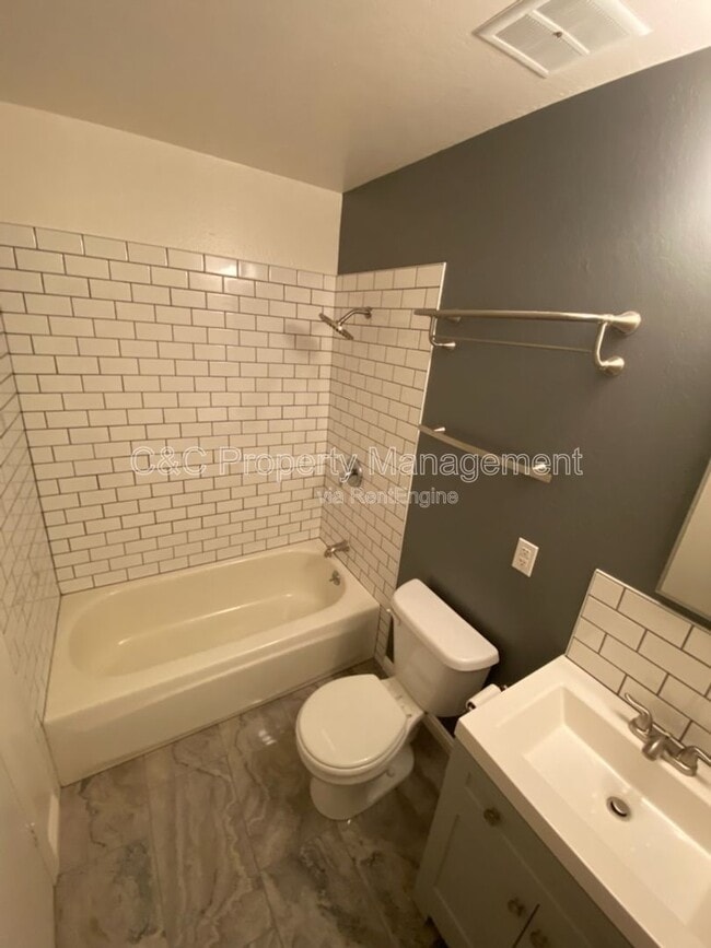 Photo - 1864 Roca Ct