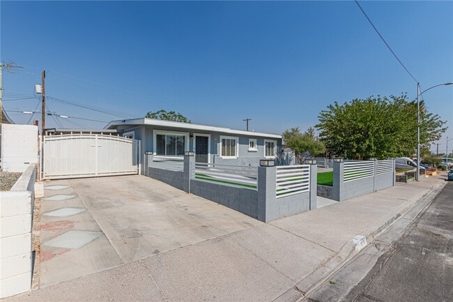 1028 Nassau Dr