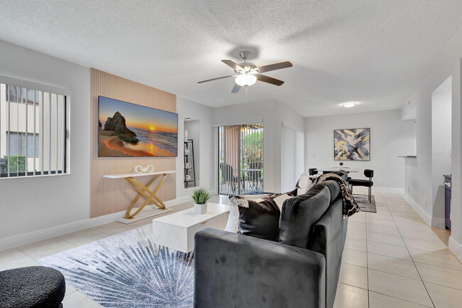 Building Photo - 12641 Westhampton Cir Unit C311 Rental
