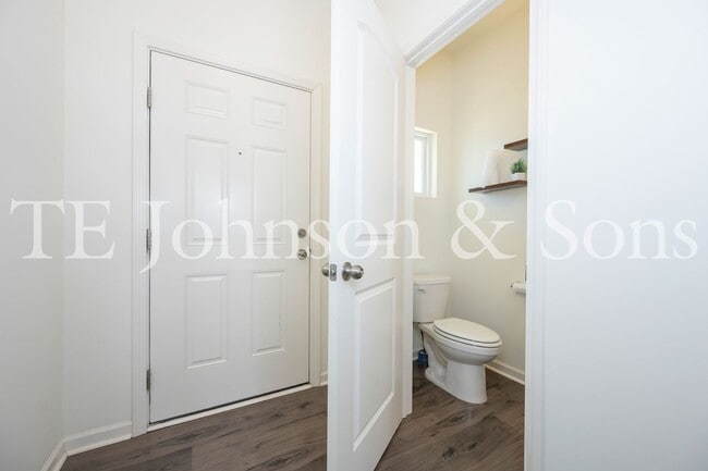 Photo - 5624 Baverhof Dr