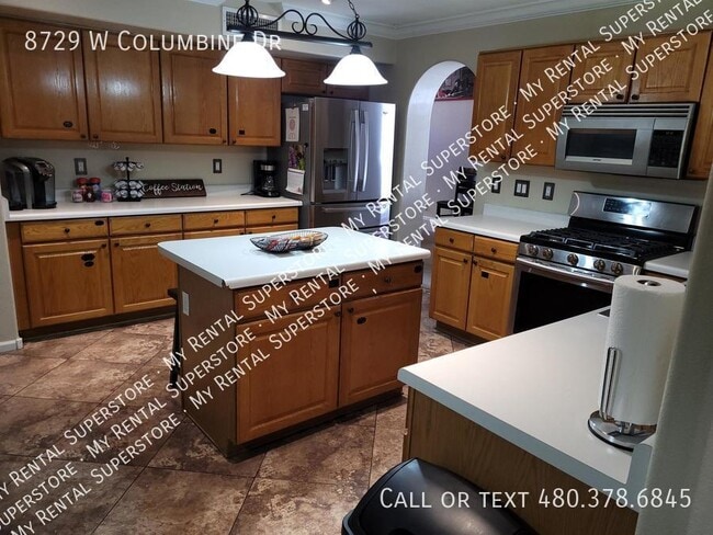 Photo - 8729 W Columbine Dr