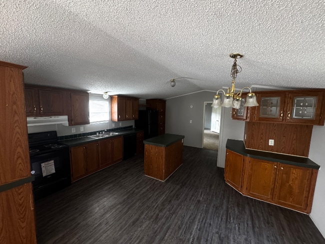 Photo - 141 Fox Meadow Dr