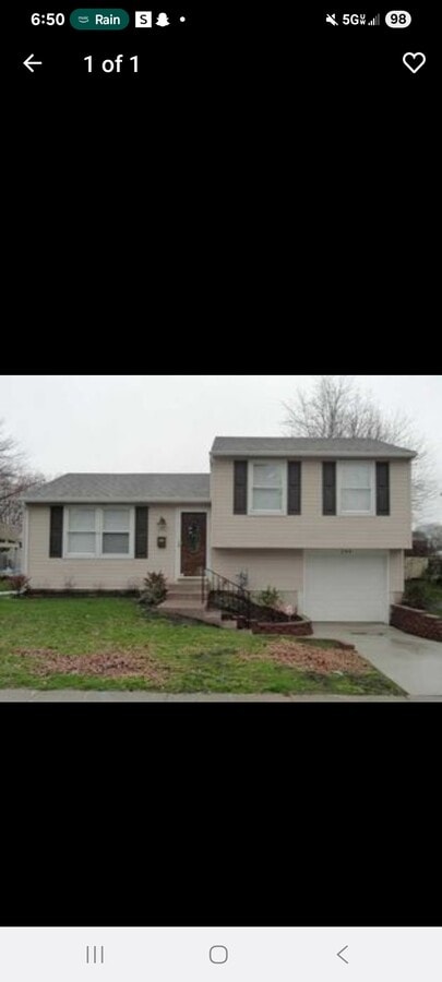 Photo - 194 Kingswood Trail Dr House