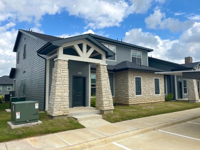 Home at Waller