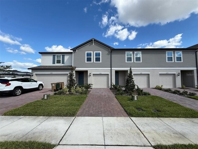 Building Photo - 16386 Bird of Paradise Ave
