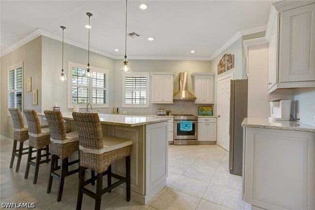 4821 Europa Dr