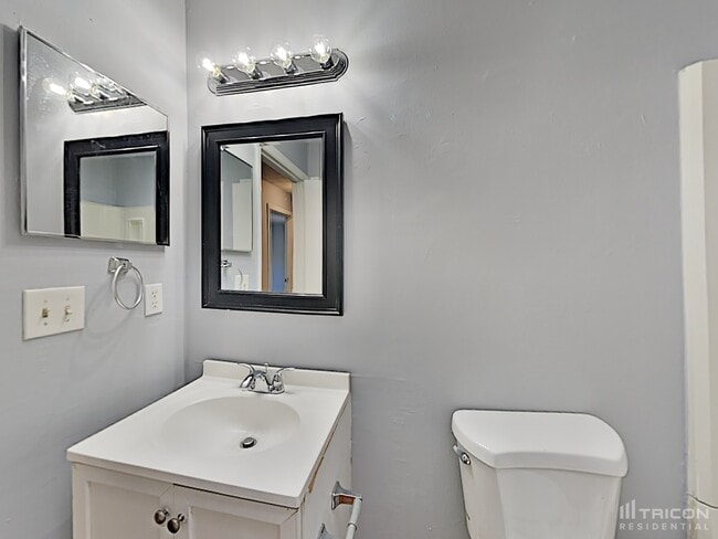 Photo - 1372 Inman Ct